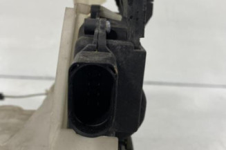 Serrure avant droit VOLKSWAGEN PASSAT 4