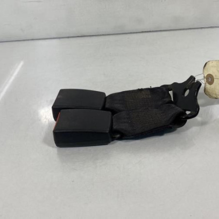 Attache ceinture arriere gauche FORD FIESTA 4