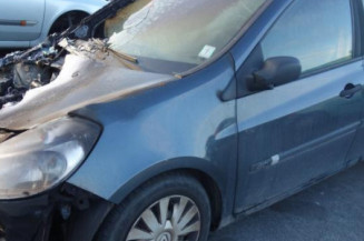 Pretensionneur de ceinture avant droit RENAULT CLIO 3