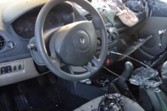 Pretensionneur de ceinture avant droit RENAULT CLIO 3