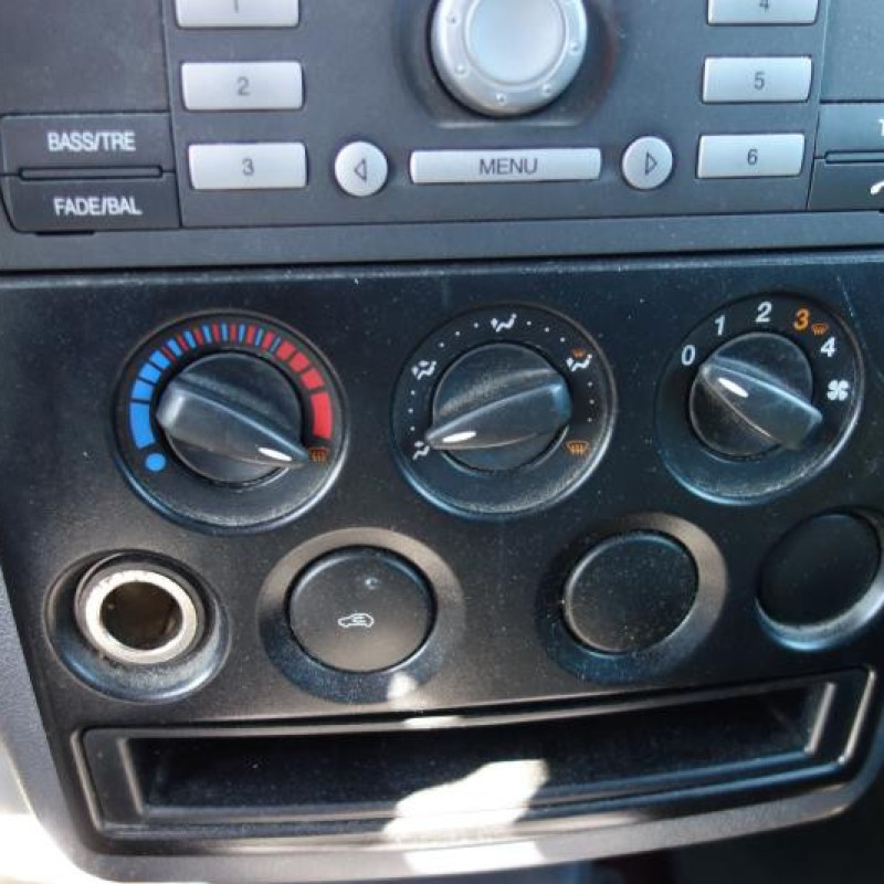Avertisseur/Klaxon FORD TRANSIT CONNECT 1 Photo n°10