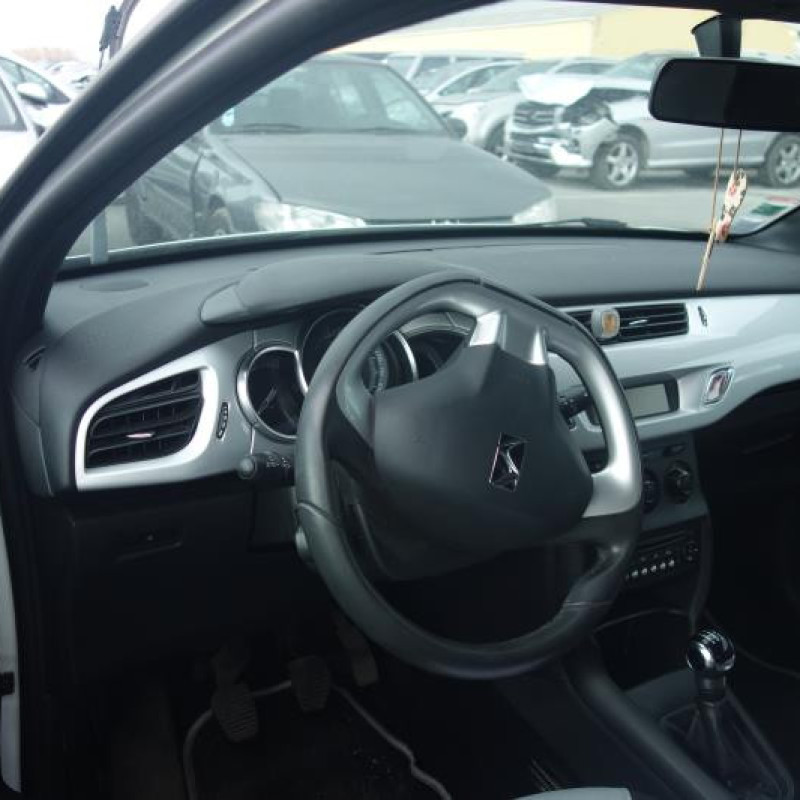 Bloc ABS (freins anti-blocage) CITROEN DS3 Photo n°9