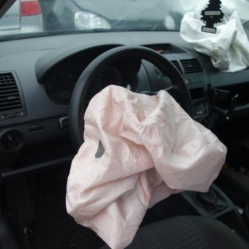 Ceinture arriere droit VOLKSWAGEN POLO 4 Photo n°8