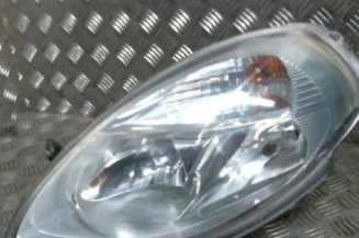 Optique avant principal gauche (feux)(phare) LANCIA YPSILON 4 Photo n°1