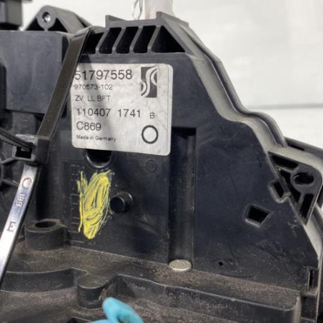Serrure avant droit FIAT GRANDE PUNTO