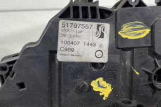 Serrure avant gauche FIAT GRANDE PUNTO