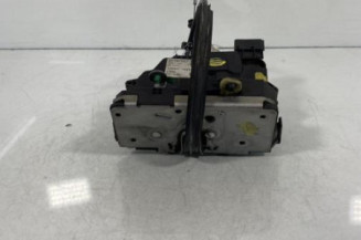 Serrure avant gauche FIAT GRANDE PUNTO