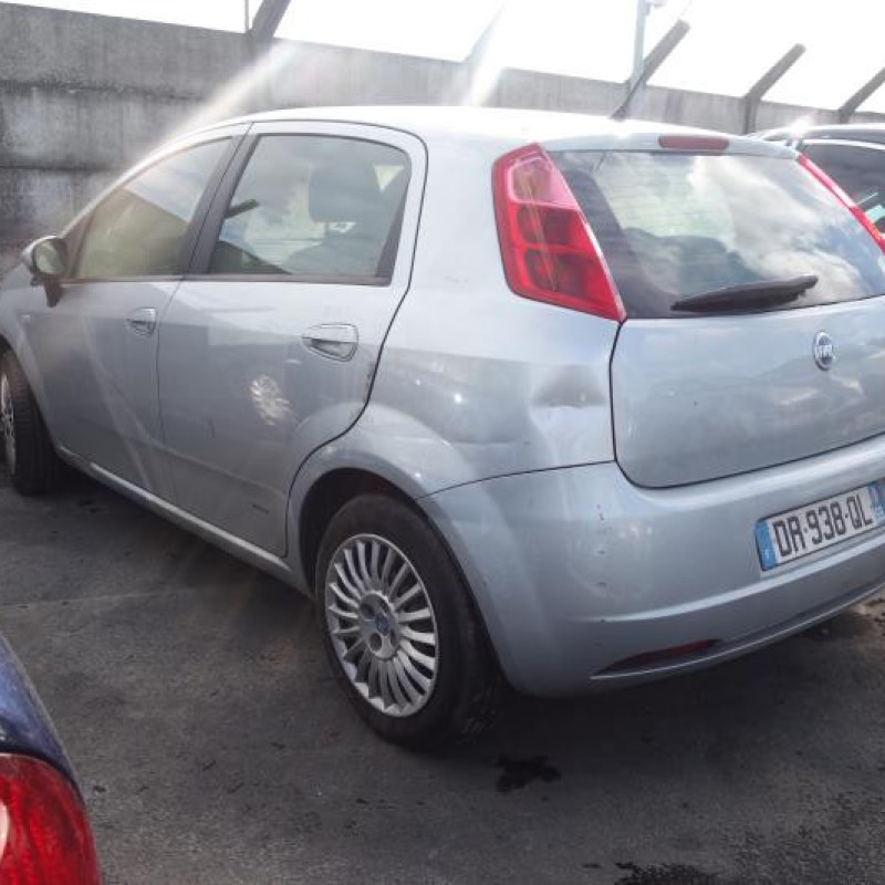 Moto ventilateur radiateur FIAT GRANDE PUNTO Photo n°4