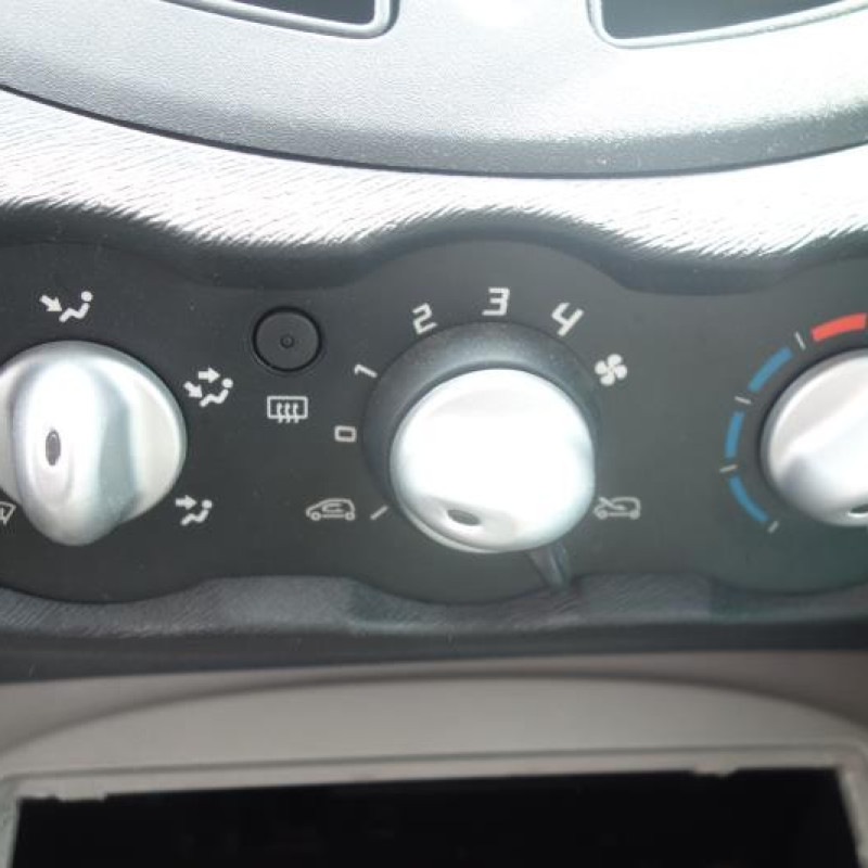 Ceinture arriere droit RENAULT TWINGO 2 Photo n°11