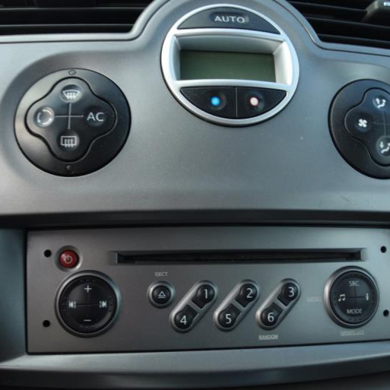 Capot RENAULT SCENIC 2 Photo n°8