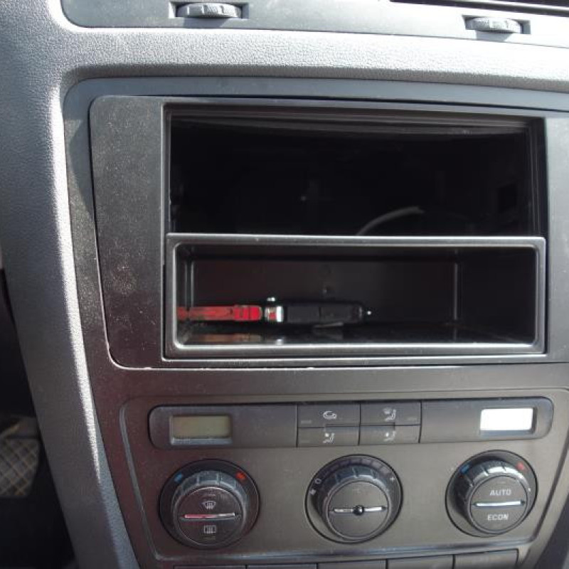 Amortisseur avant droit SKODA OCTAVIA 2 Photo n°6