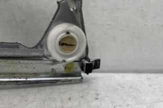 Leve vitre mecanique arriere droit FIAT PUNTO 2