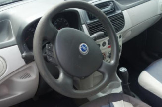 Leve vitre mecanique arriere gauche FIAT PUNTO 2