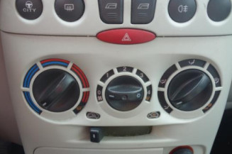 Leve vitre mecanique arriere gauche FIAT PUNTO 2