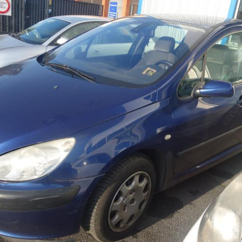 Trappe d'essence PEUGEOT 307 Photo n°4