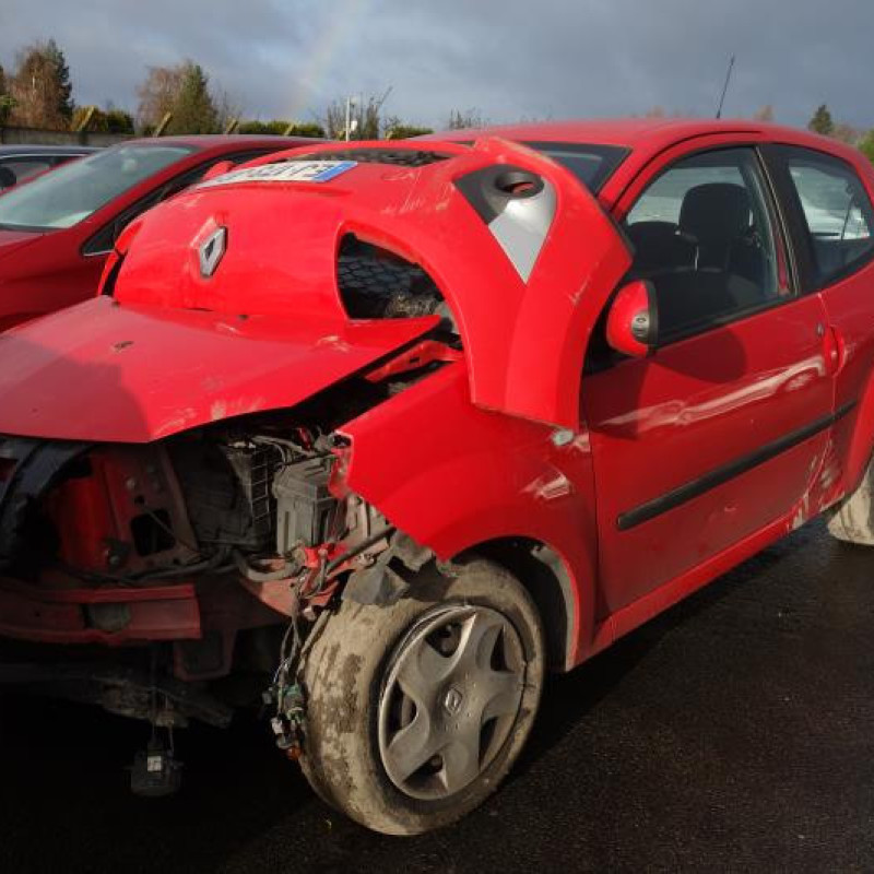 Attache ceinture arriere droit RENAULT TWINGO 2 Photo n°4