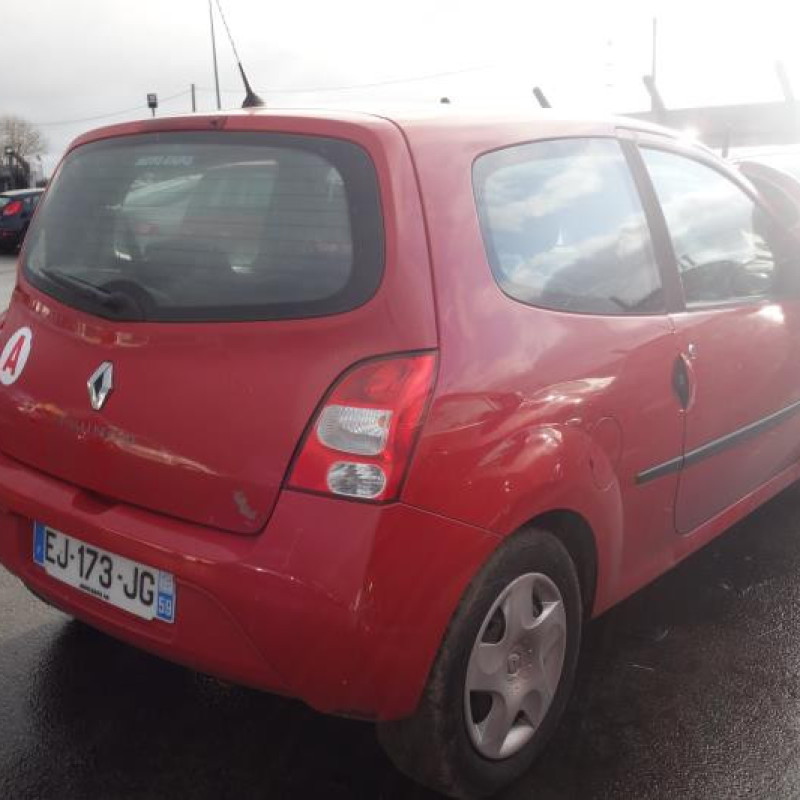 Attache ceinture arriere droit RENAULT TWINGO 2 Photo n°6