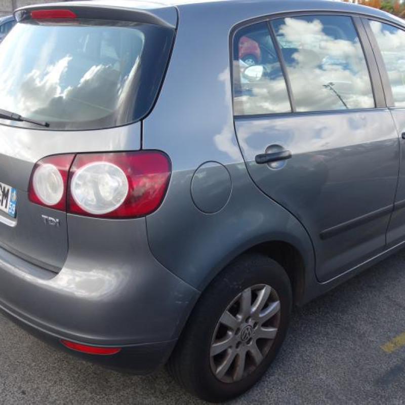 Ceinture arriere gauche VOLKSWAGEN GOLF PLUS Photo n°7