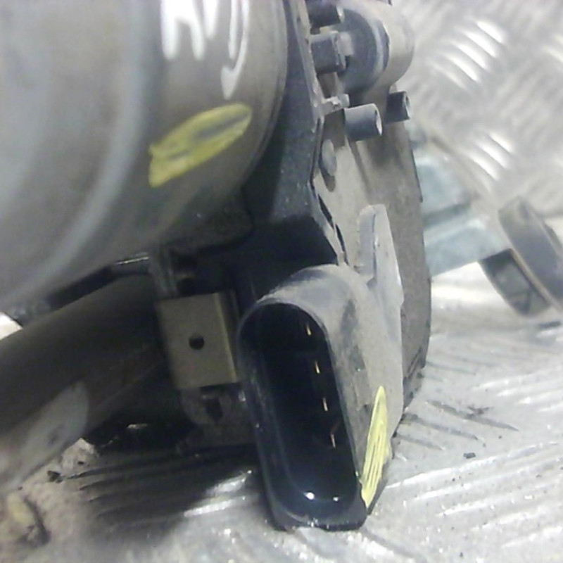 Moteur essuie glace avant droit VOLKSWAGEN GOLF PLUS Photo n°2