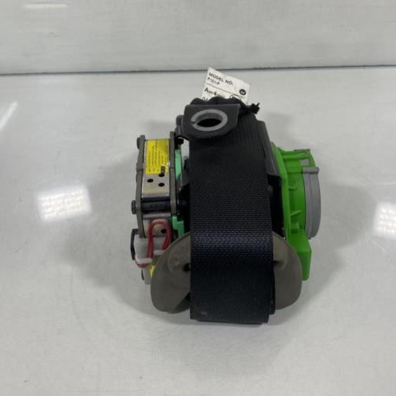 Pretensionneur de ceinture avant gauche TOYOTA AURIS 1 Photo n°2