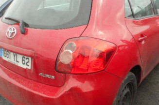 Amortisseur avant droit TOYOTA AURIS 1