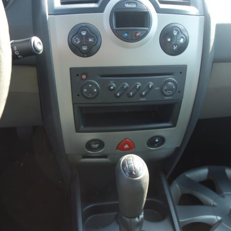 Serrure arriere gauche RENAULT MEGANE 2 Photo n°8