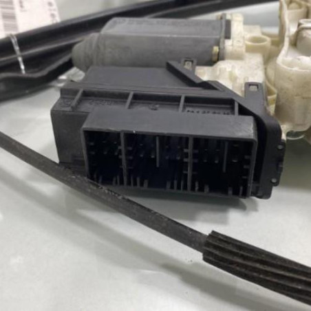 Leve vitre electrique avant droit SEAT IBIZA 3