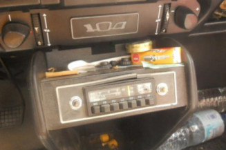 Leve vitre mecanique arriere droit PEUGEOT 104