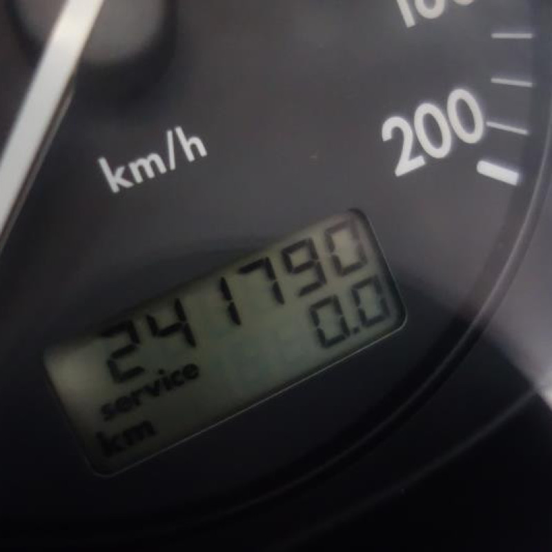 Calandre VOLKSWAGEN POLO 3 Photo n°11