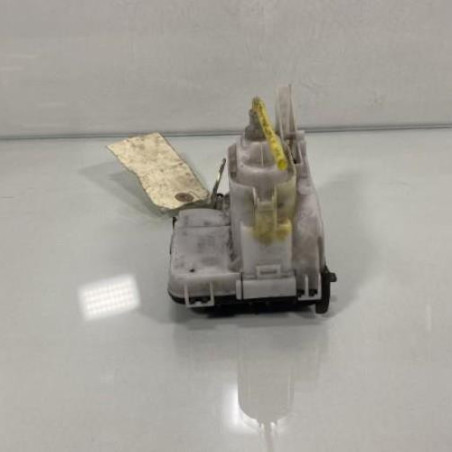 Serrure arriere droit VOLKSWAGEN POLO 3