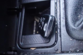 Moteur essuie glace arriere PEUGEOT 207