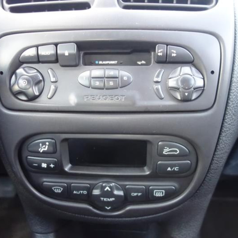 Etrier avant gauche (freinage) PEUGEOT 206 Photo n°7