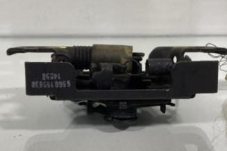Fermeture de capot RENAULT CLIO 4