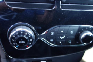 Fermeture de capot RENAULT CLIO 4