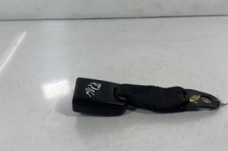 Attache ceinture arriere droit FORD C-MAX 1