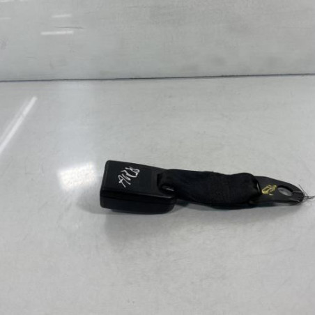 Attache ceinture arriere droit FORD C-MAX 1