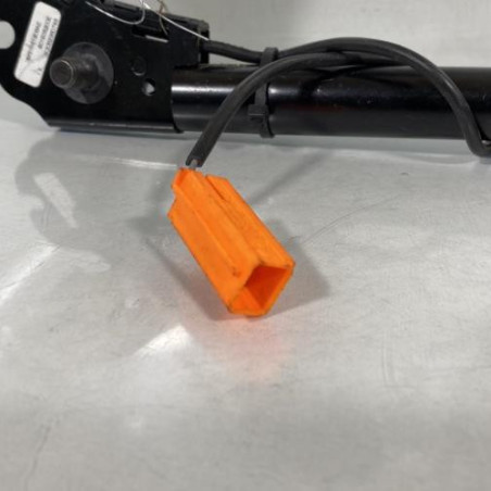 Pretensionneur de ceinture avant droit FORD C-MAX 1