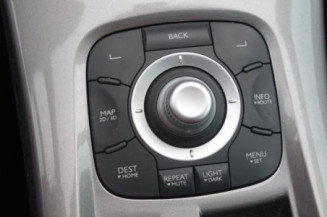 Etrier avant droit (freinage) RENAULT LAGUNA 3