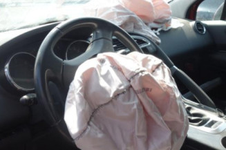 Ceinture arriere gauche PEUGEOT 3008 1