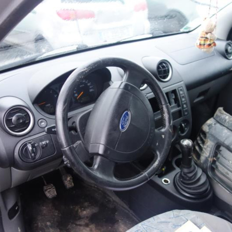 Ceinture arriere gauche FORD FIESTA 5 Photo n°8