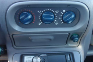Etrier avant droit (freinage) RENAULT TWINGO 1