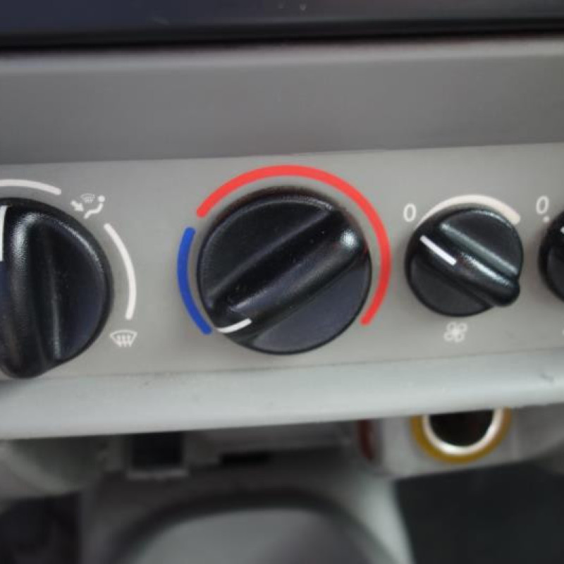 Vase de lave glace RENAULT KANGOO 1 Photo n°7