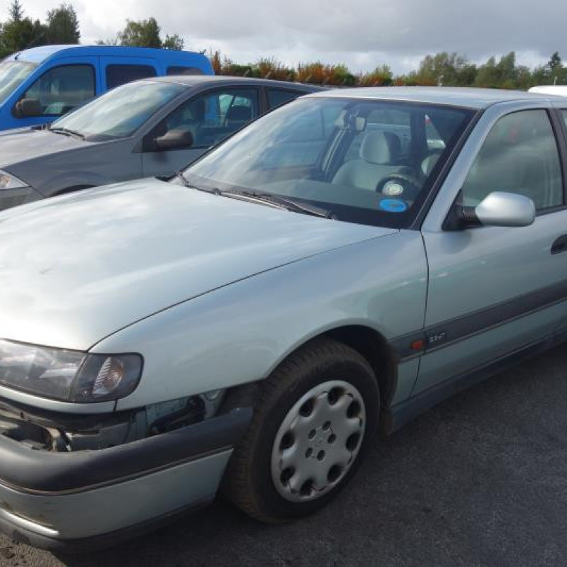 Porte avant droit RENAULT SAFRANE Photo n°3
