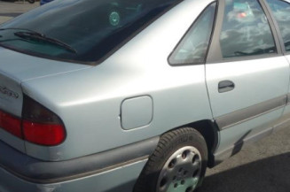 Porte avant droit RENAULT SAFRANE