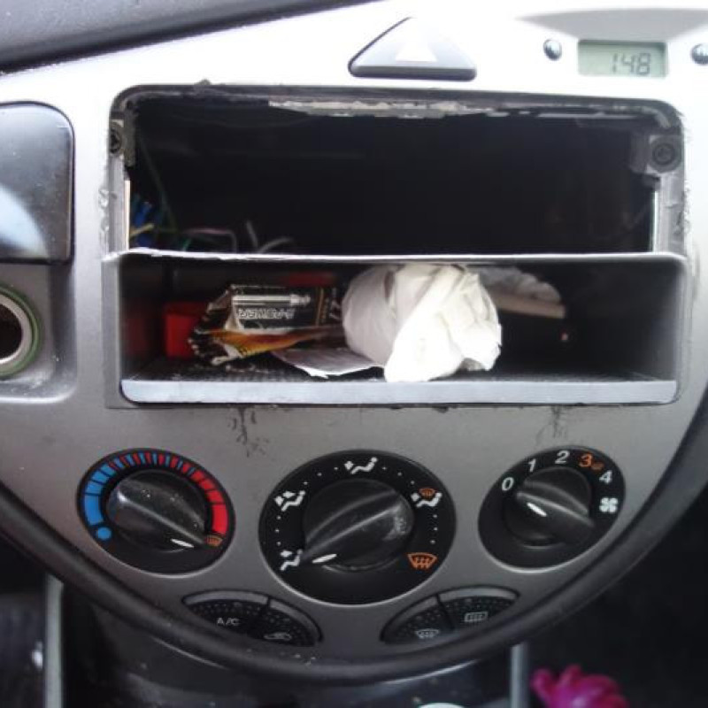 Ceinture arriere droit FORD FOCUS 1 Photo n°9