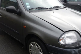 Moteur essuie glace avant RENAULT CLIO 2