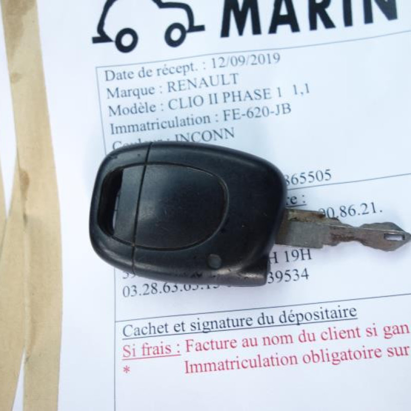 Moteur essuie glace avant RENAULT CLIO 2 Photo n°11