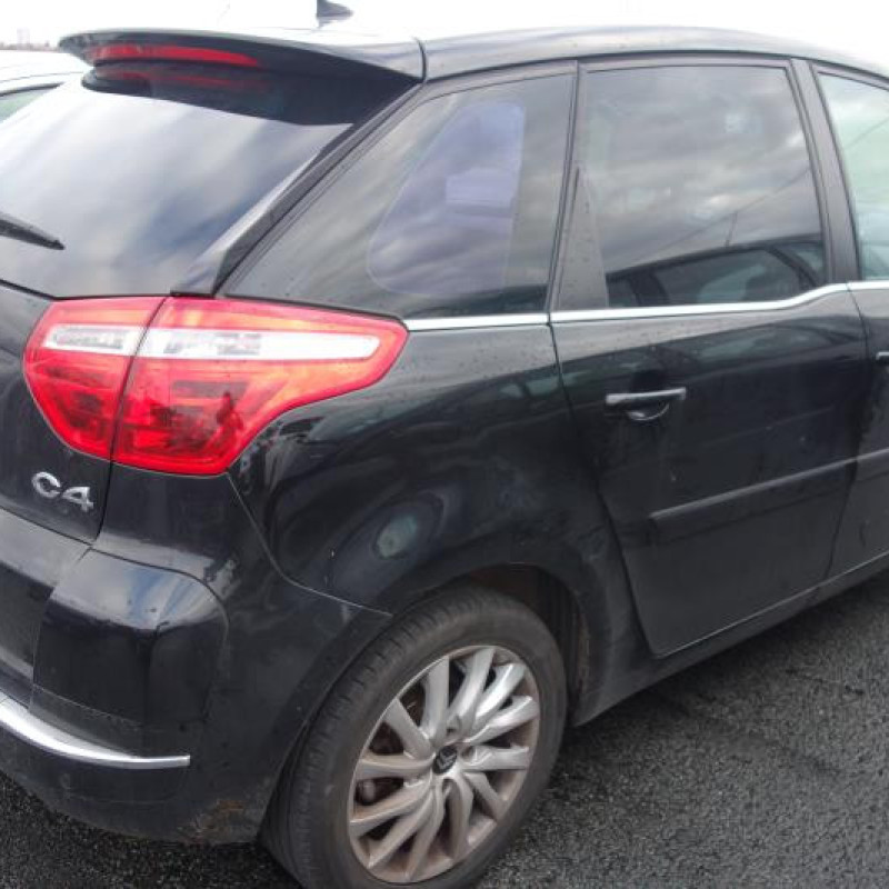 Attache ceinture arriere gauche CITROEN C4 PICASSO 1 Photo n°6