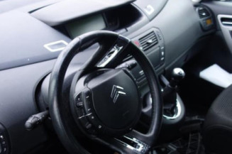 Attache ceinture arriere gauche CITROEN C4 PICASSO 1