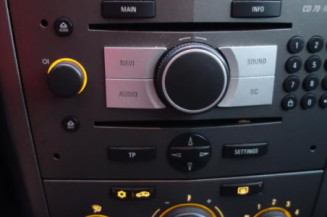 Feu arriere principal gauche (feux) OPEL ASTRA H